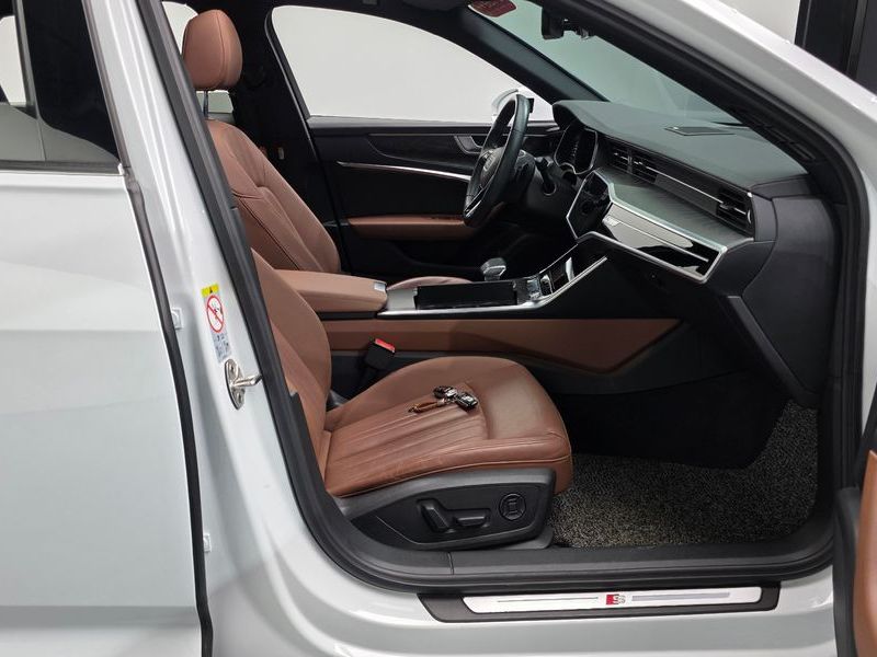2021 Audi A6 45 TFSI Premium photo 26