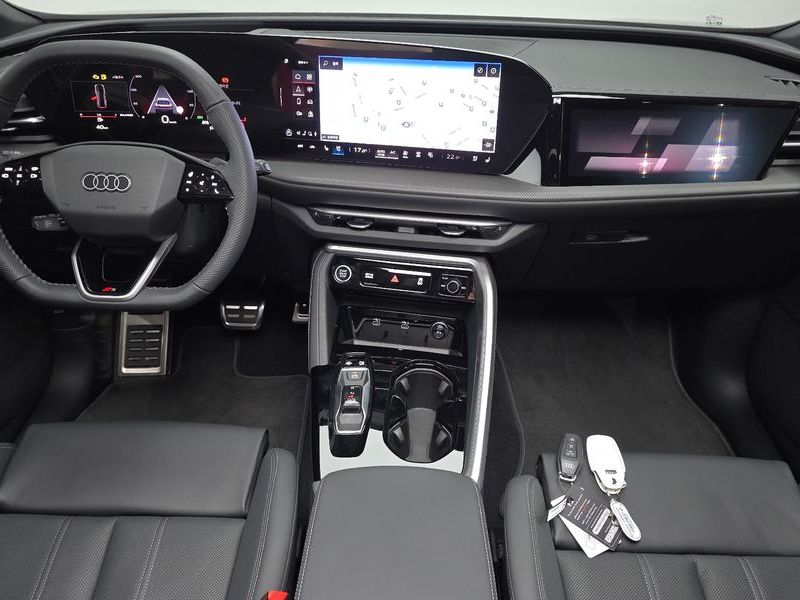2025 Audi Q5 40 TDI Quattro S Line Black Edition photo 7