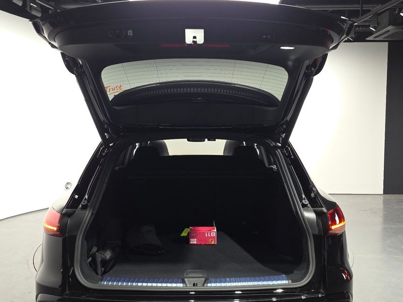 2025 Audi Q5 40 TDI Quattro S Line Black Edition photo 20