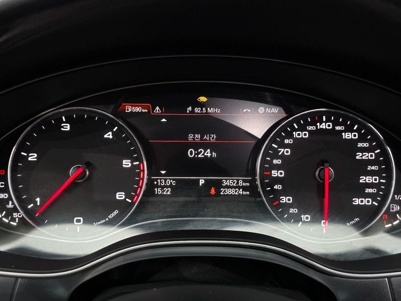 2015 Audi A7 45 TDI Quattro Dynamic 4G photo 8