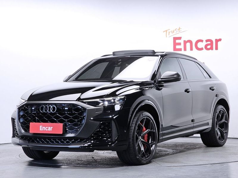 2025 Audi Q8 4.0 TFSI Quattro Performance photo 1