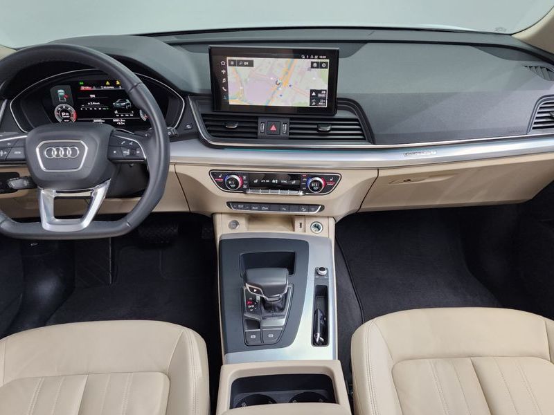 2022 Audi Q5 40 TDI Quattro photo 7