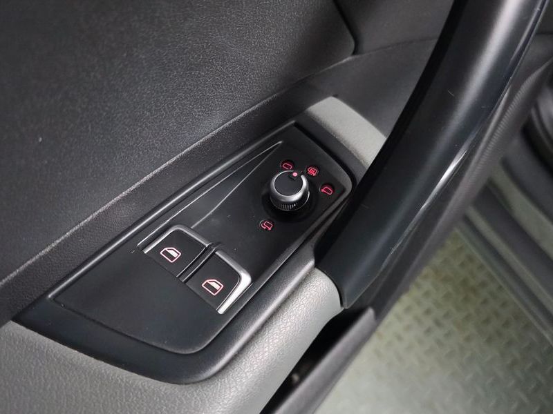 2015 Audi A1 30 TDI Sport Premium photo 19