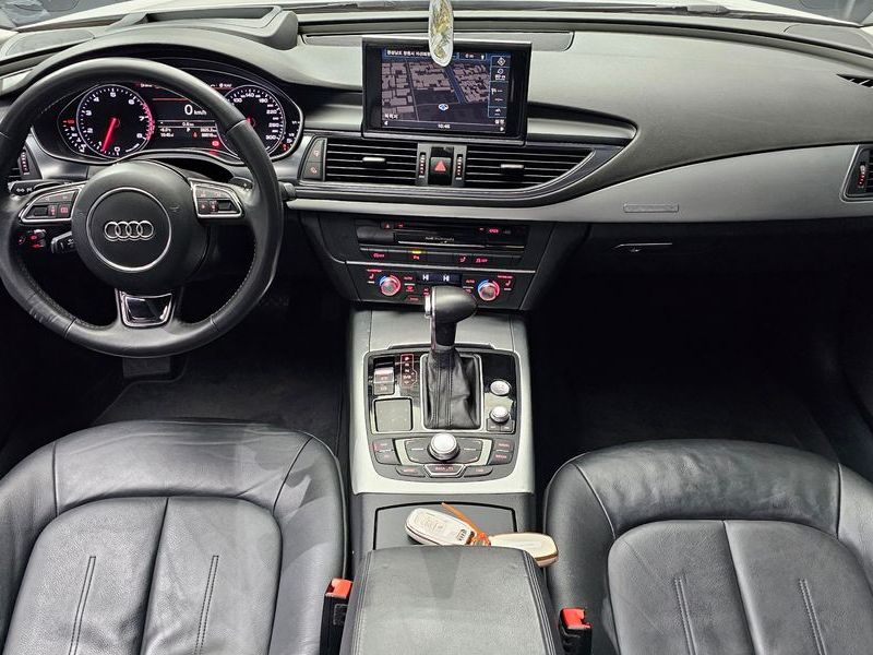 2013 Audi A7 3.0 TFSI Quattro Entry 4G photo 7