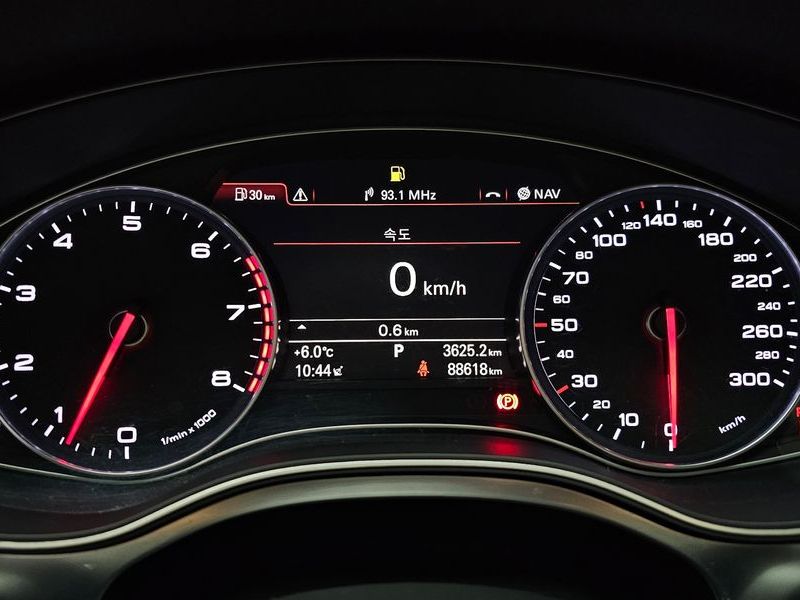 2013 Audi A7 3.0 TFSI Quattro Entry 4G photo 8