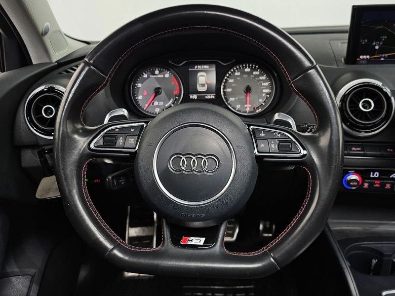 2014 Audi A3 2.0 TDI Dynamic 8V photo 13