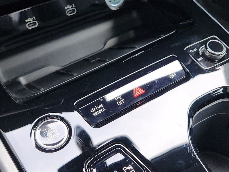 2025 Audi A5 40 TFSI Quattro S Line photo 8