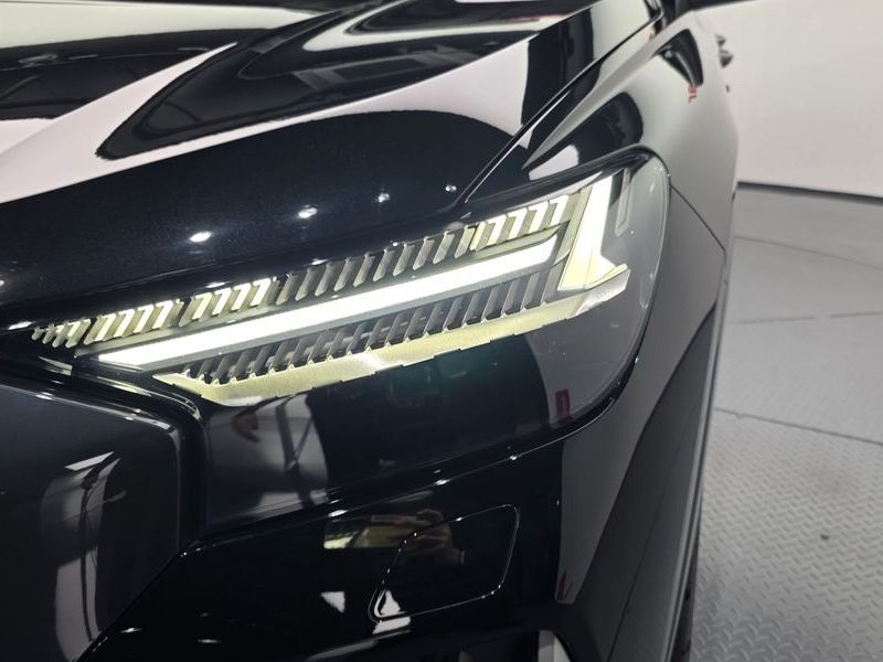 2025 Audi e-tron 45 Premium photo 22