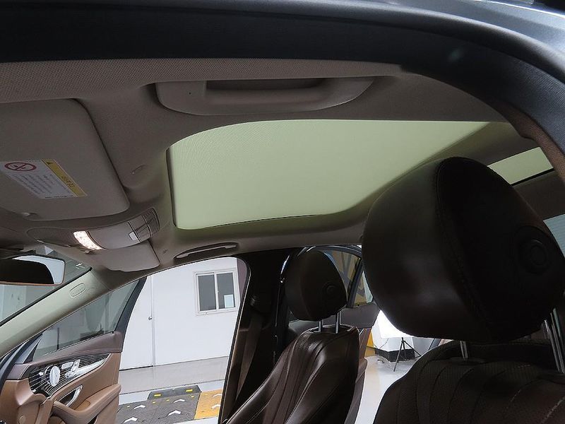 2020 Mercedes-Benz E-Class E450 4MATIC Exclusive photo 12