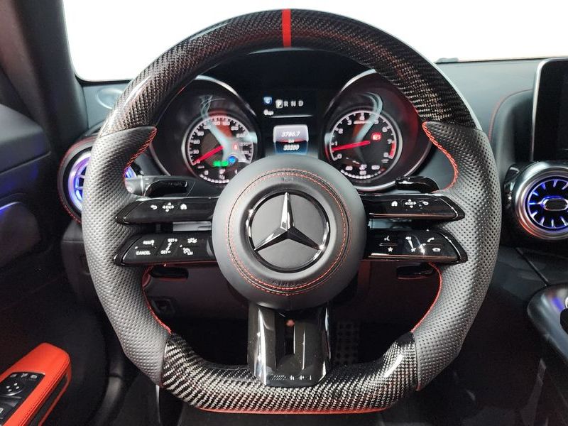 2017 Mercedes-Benz AMG GT 4.0 photo 12