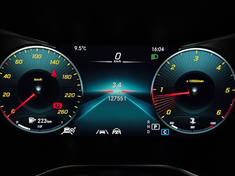 2021 Mercedes-Benz C-Class GLC220 d 4MATIC photo 8