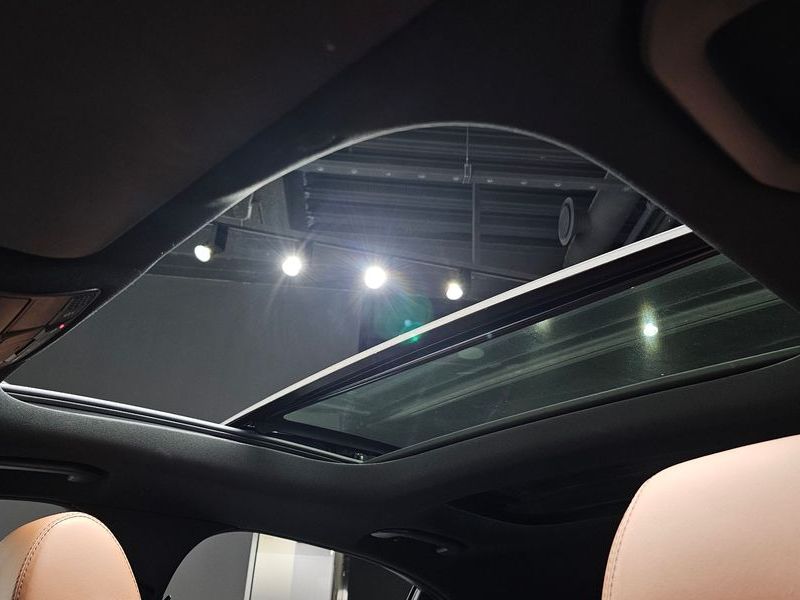 2021 Mercedes-Benz E-Class E350 4MATIC AMG Line photo 19