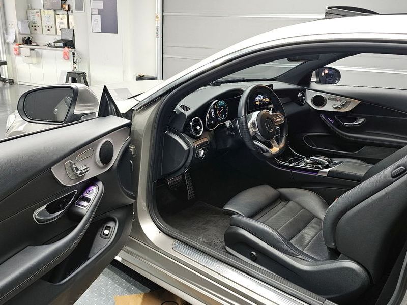 2020 Mercedes-Benz C-Class C200 Coupe photo 10