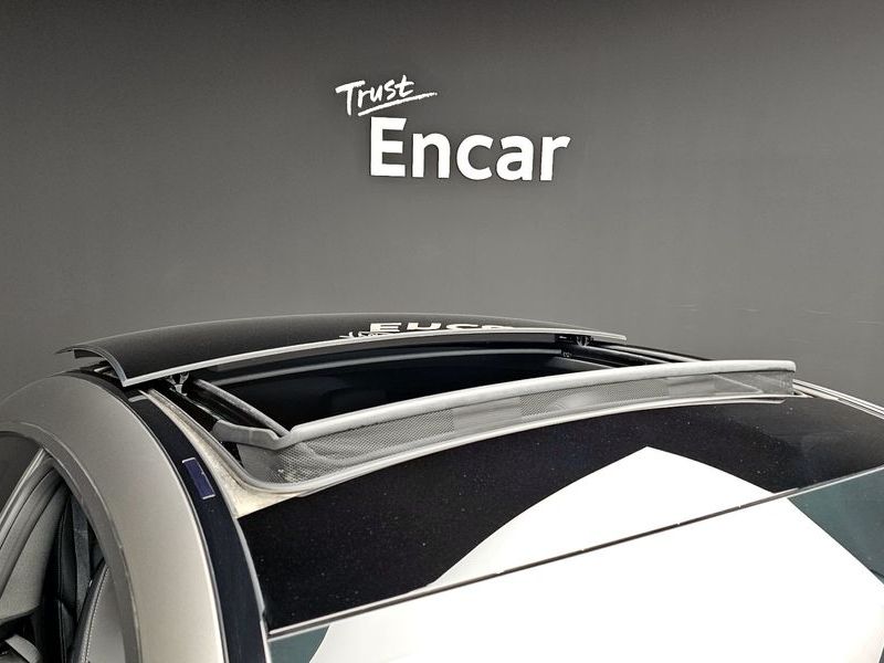2020 Mercedes-Benz C-Class C200 Coupe photo 20