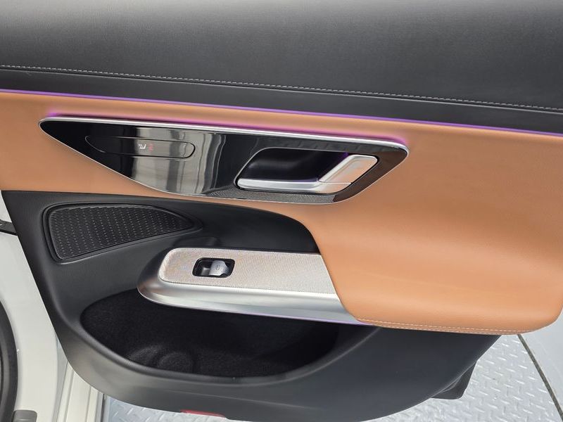 2026 Mercedes-Benz E-Class E200 AMG Line photo 25
