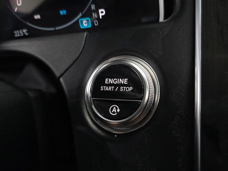 2026 Mercedes-Benz E-Class E200 AMG Line photo 30