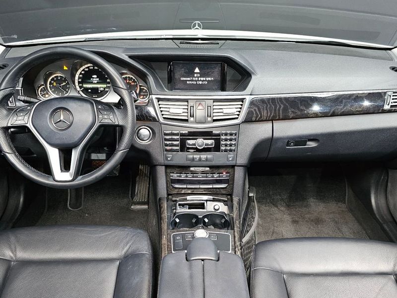 2013 Mercedes-Benz E-Class E300 Avangard photo 7