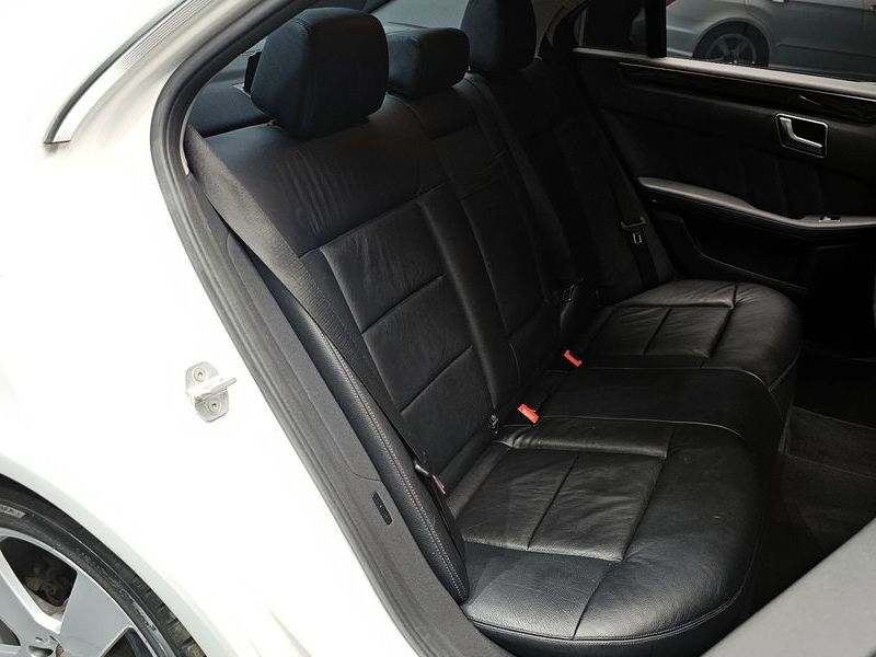 2013 Mercedes-Benz E-Class E300 Avangard photo 12
