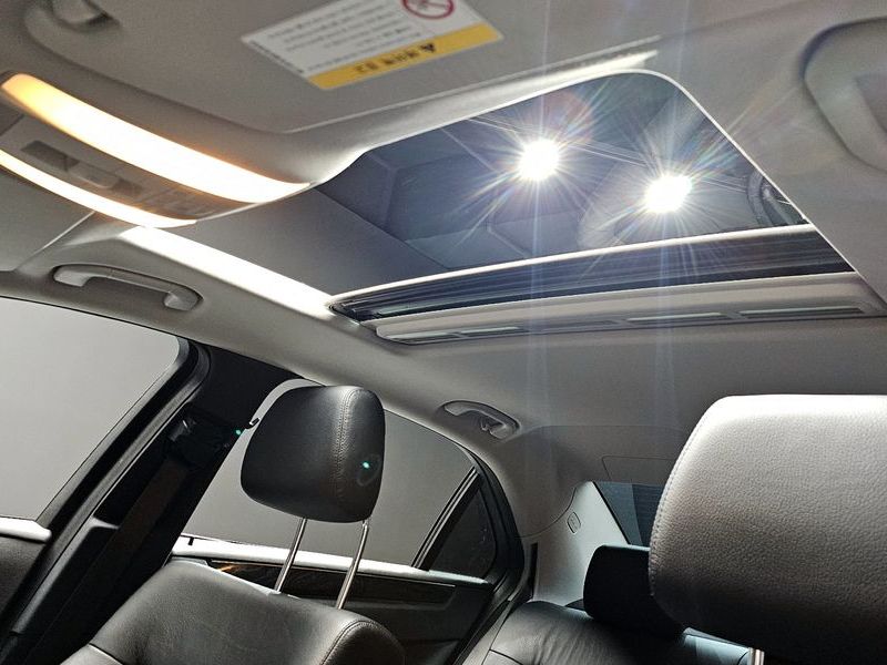 2013 Mercedes-Benz E-Class E300 Avangard photo 18