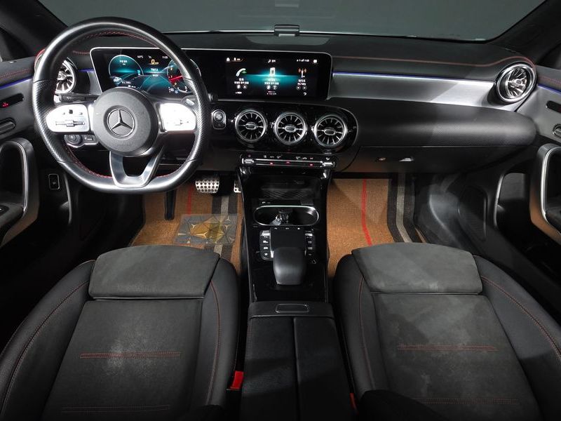 2020 Mercedes-Benz A-Class CLA250 4MATIC photo 7