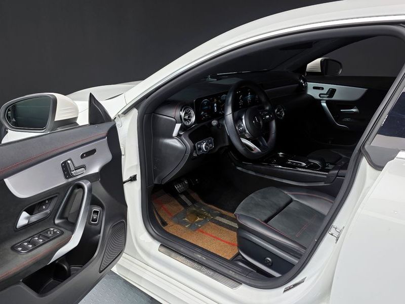 2020 Mercedes-Benz A-Class CLA250 4MATIC photo 10