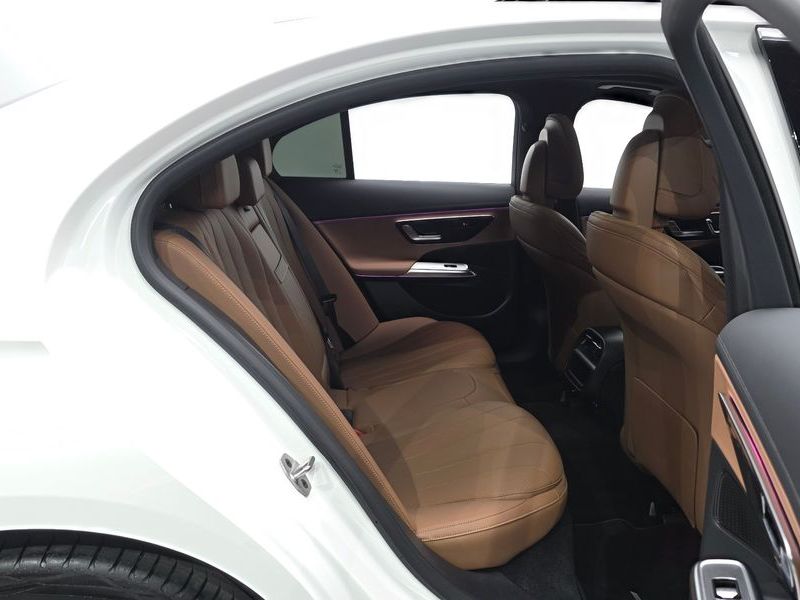 2026 Mercedes-Benz E-Class E200 AMG Line photo 12