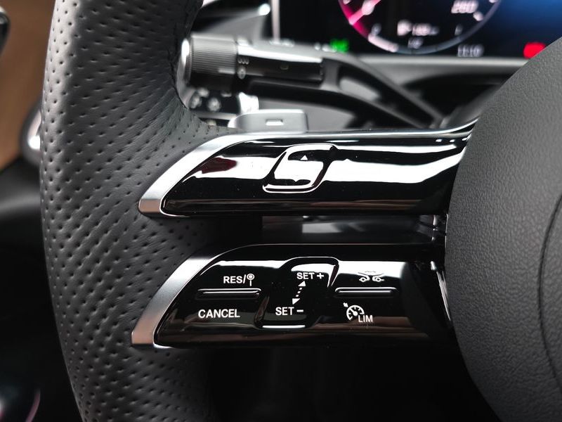 2026 Mercedes-Benz E-Class E200 AMG Line photo 30