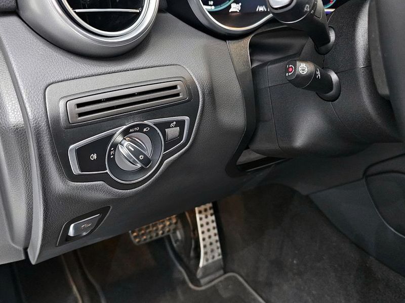 2023 Mercedes-Benz C-Class GLC220 d 4MATIC Coupe photo 15