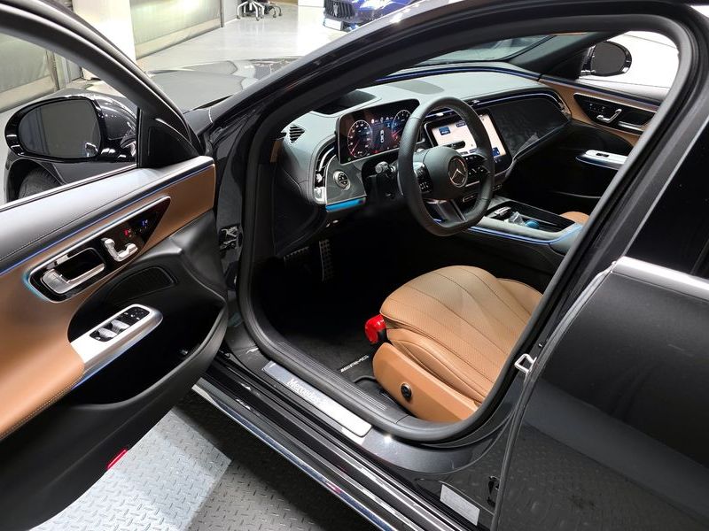 2026 Mercedes-Benz E-Class E200 AMG Line photo 10