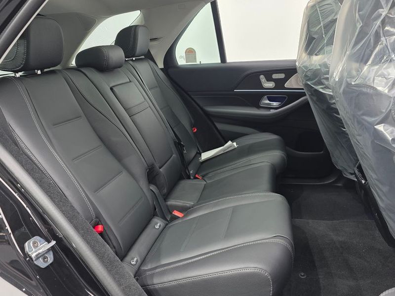 2025 Mercedes-Benz E-Class GLE450 4MATIC AMG Line photo 12