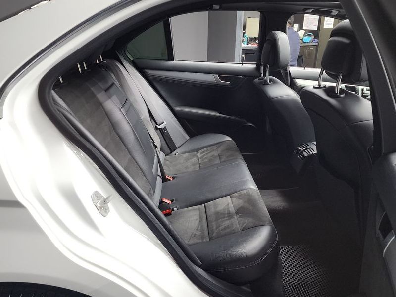 2014 Mercedes-Benz C-Class C220 CDI 4MATIC Edition C photo 12
