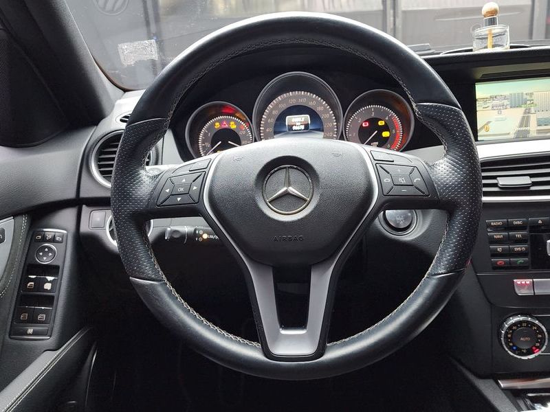 2014 Mercedes-Benz C-Class C220 CDI 4MATIC Edition C photo 13