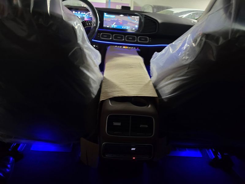 2025 Mercedes-Benz S-Class GLS450d 4MATIC photo 18
