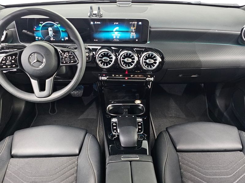 2020 Mercedes-Benz A-Class A220 Sedan photo 7