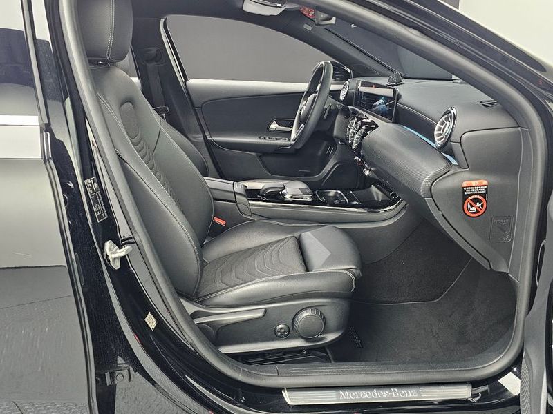 2020 Mercedes-Benz A-Class A220 Sedan photo 11