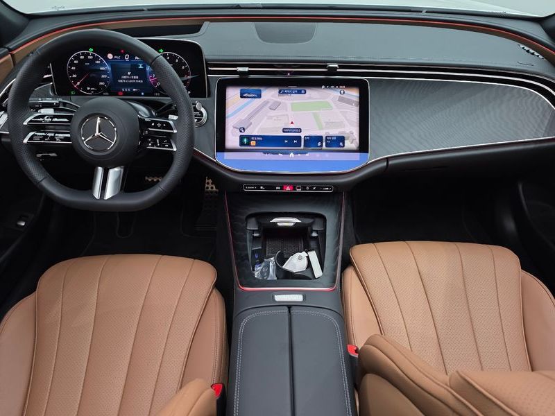 2026 Mercedes-Benz E-Class E200 AMG Line photo 7