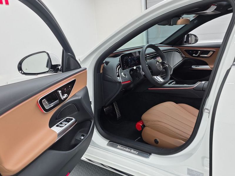 2026 Mercedes-Benz E-Class E200 AMG Line photo 10