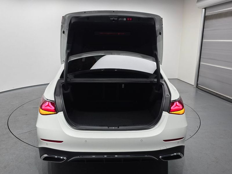 2026 Mercedes-Benz E-Class E200 AMG Line photo 20