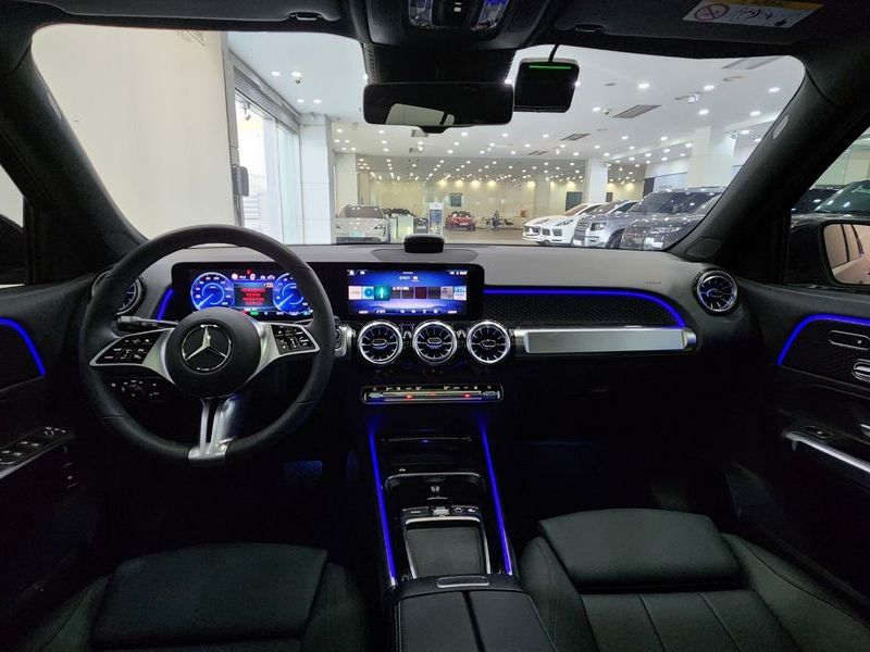 2026 Mercedes-Benz EQB X243 EQB300 4MATIC Progressive photo 11