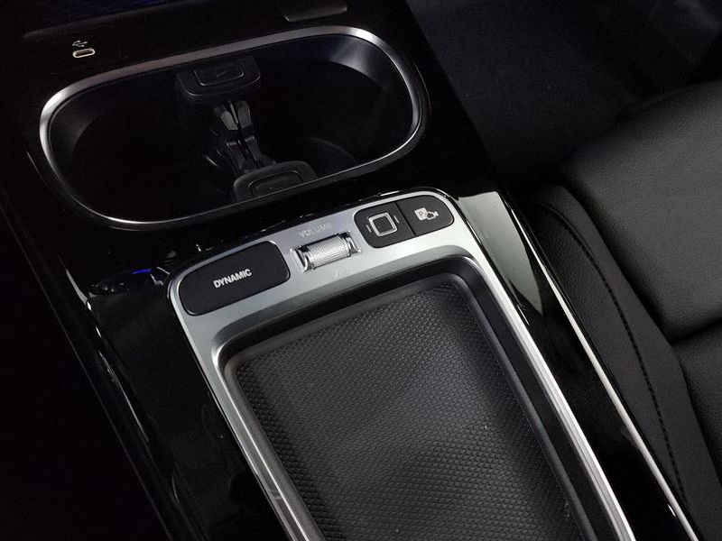 2025 Mercedes-Benz A-Class A220 Sedan photo 20