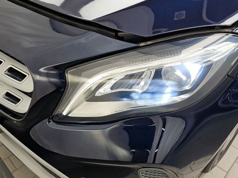 2018 Mercedes-Benz A-Class GLA220 photo 22