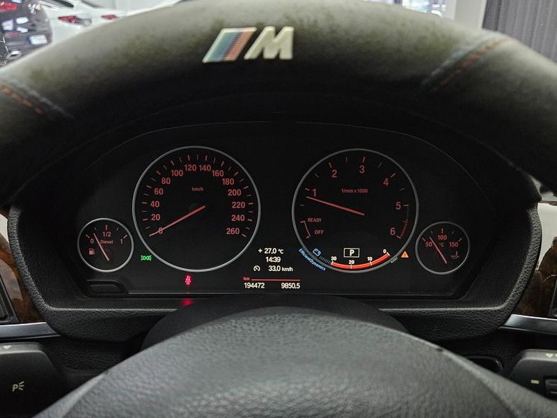 2014 BMW 3 Series 320d photo 8