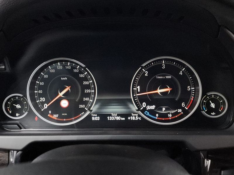 2016 BMW X6 xDrive 30d photo 8