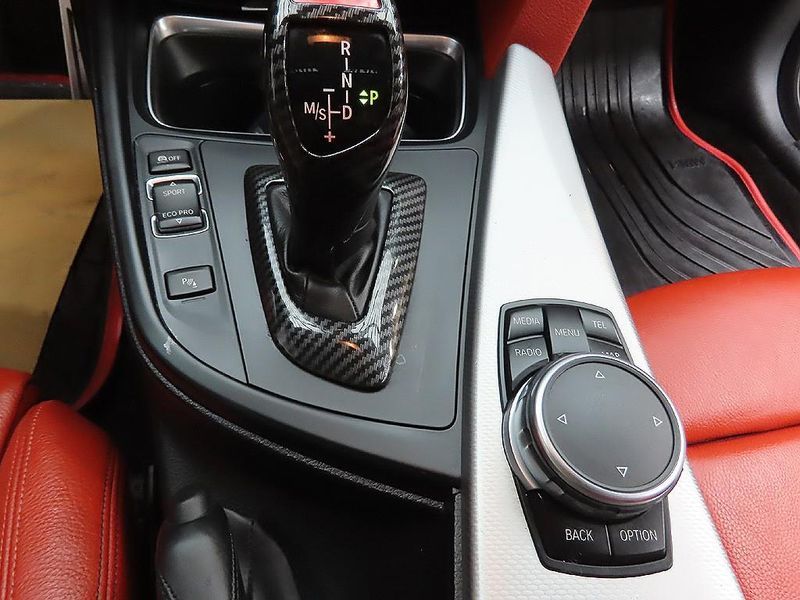2015 BMW 4 Series 420d M Sport Coupe photo 9