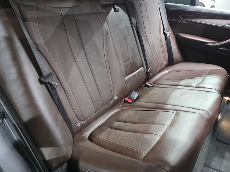 2015 BMW X5 xDrive M50d photo 11