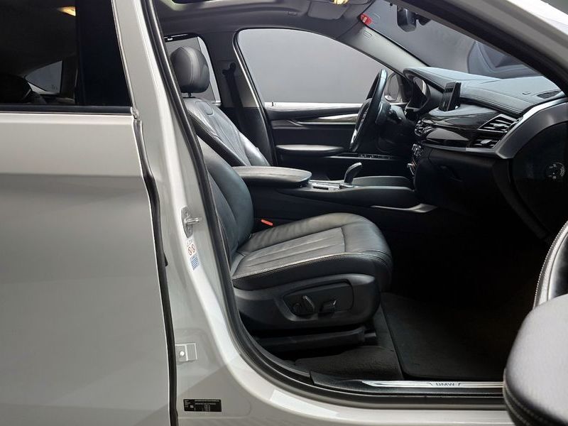 2018 BMW X6 xDrive 30d photo 26