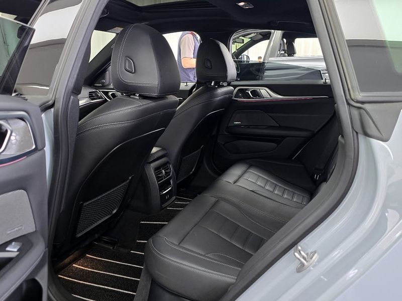 2023 BMW i4 M50 photo 11