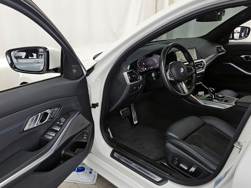 2021 BMW 3 Series 320i M Sport photo 10