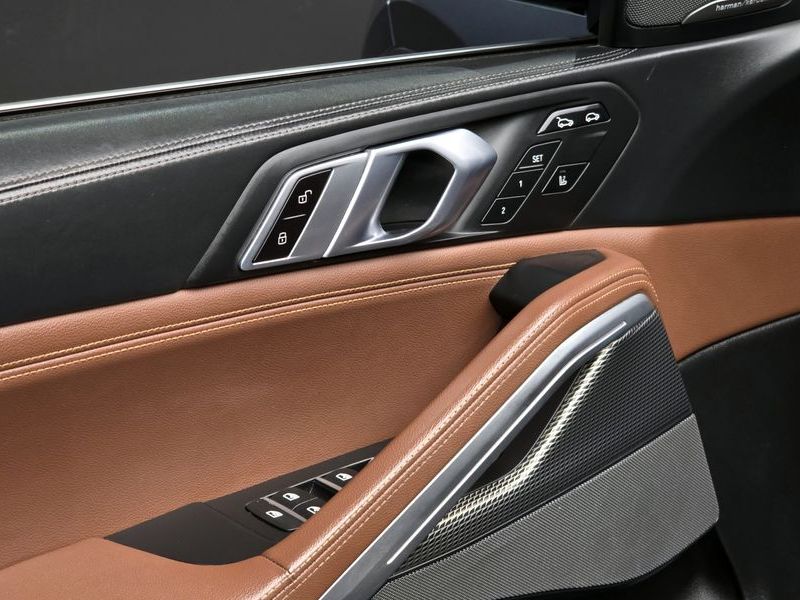 2020 BMW X6 xDrive40i M Sport photo 18