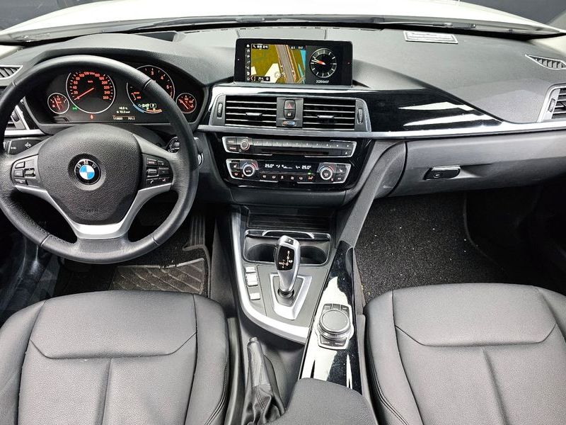 2018 BMW 3 Series 320d photo 7